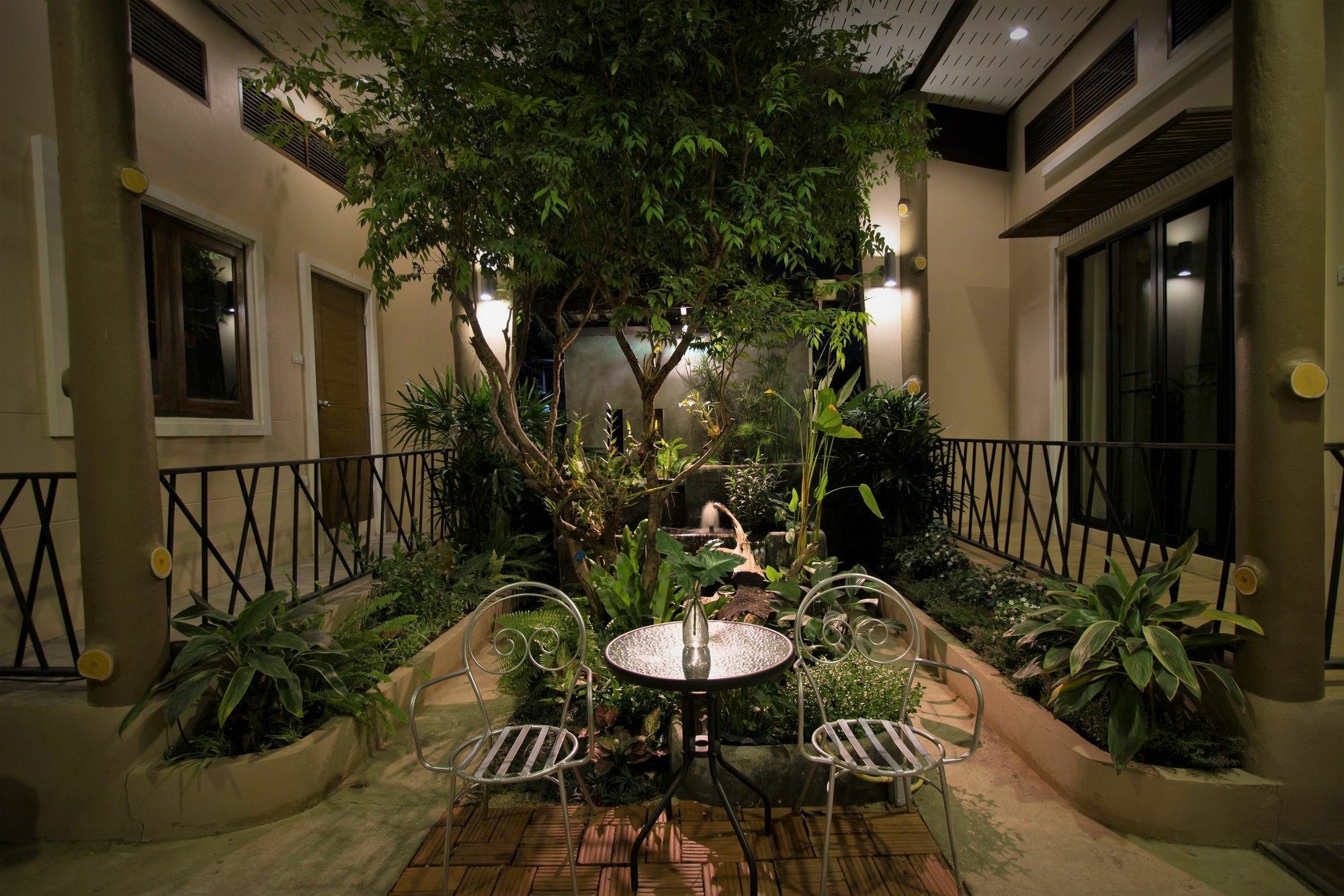 Casa Malee Hotel Chiang Mai Exterior photo